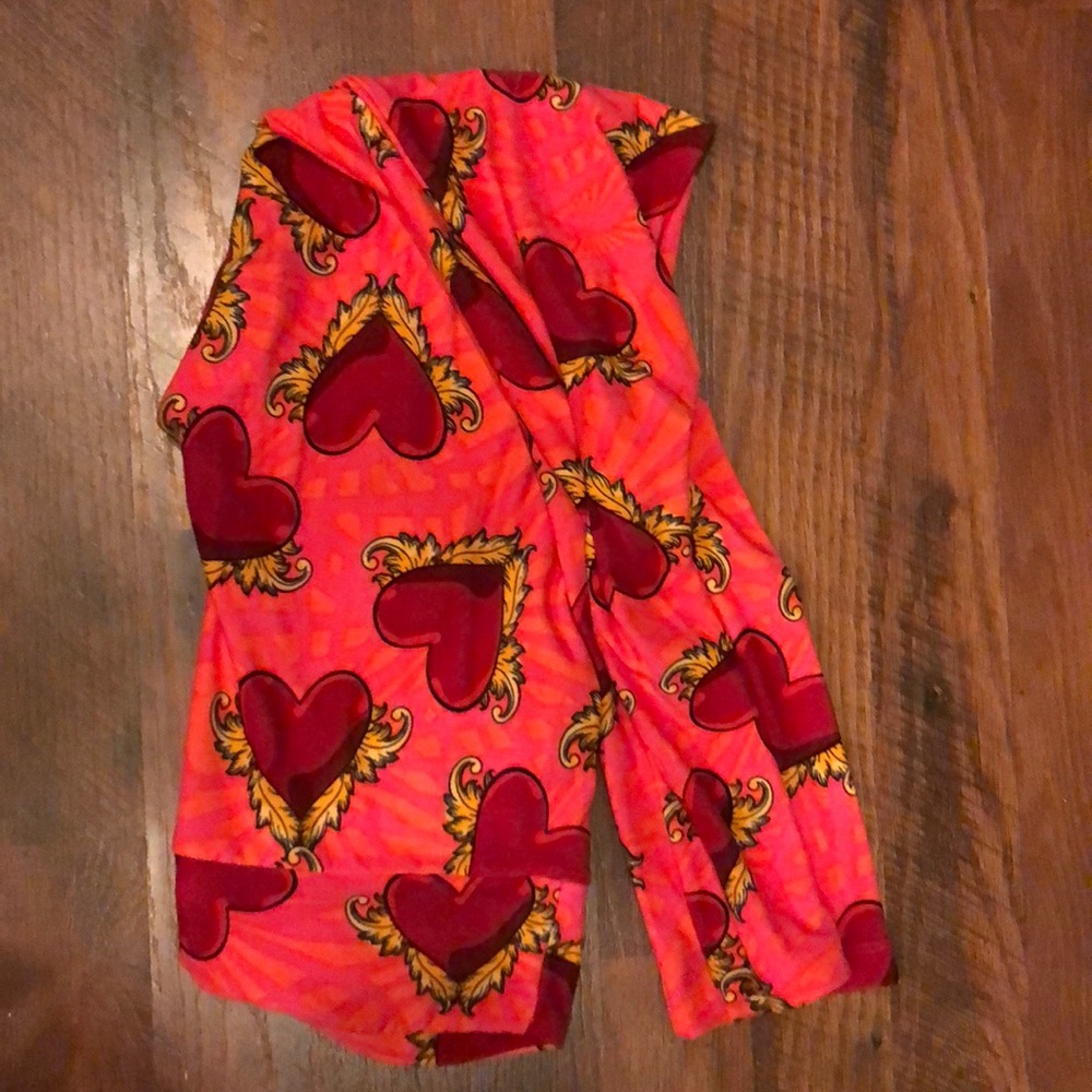 Lularoe Valentine Leggings NWOT